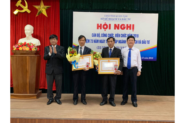 Sở Kế hoạch và Đầu tư tổ chức Hội nghị cán bộ, công chức, viên chức năm 2019 và Kỷ niệm 73 năm ngày thành lập Ngành Kế hoạch và Đầu tư (31/12/1945-31/12/2018)
