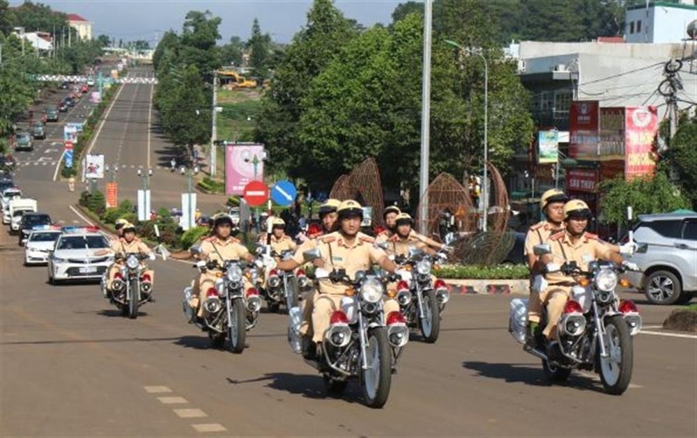 Tăng cường kỷ cương, kỷ luật trong đảm bảo trật tự, an toàn giao thông